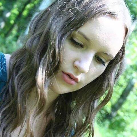 RhiannonJill's profile picture. 