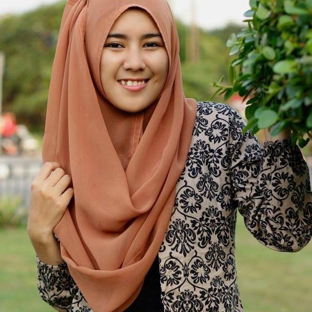 dara_devgan's profile picture. D~demi sebuah keindahan A~aku masih tetap bertahan.. R~resah ,gelisah dan kegilaanku.. A~adalah simbol suasana hatiku..