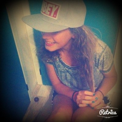 softball player • love my friends • 14 y/o • if you can dream it, you can do it •❤️❤️