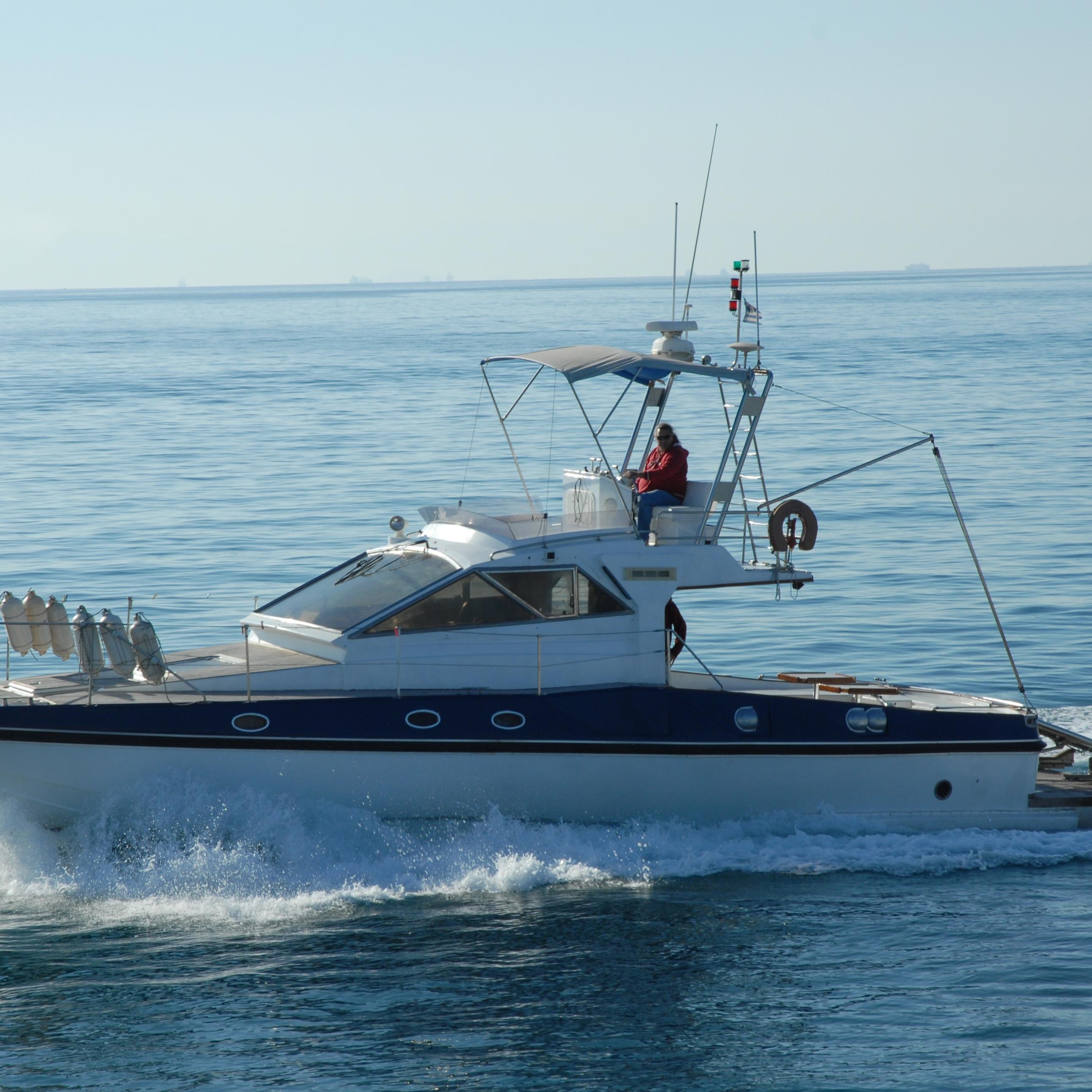 YachtAthena's profile picture. 