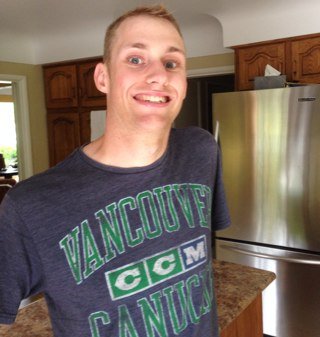 canucks_lover's profile picture. N/A