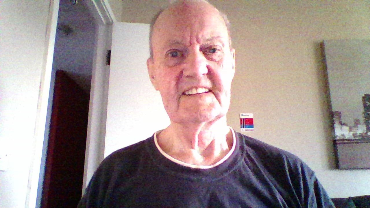 85 year old rocker and dare devil
likes to keep fit