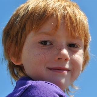 Loeka Roebbers, 8 jaar uit Venlo 2005-2014*
Ontdek het verhaal achter Loeka, help ons om osteosarcoomkanker te bestrijden en de overlevingskansen te vergroten!