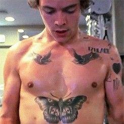 Harry's abs, Louis' daddy hair.... I cant..