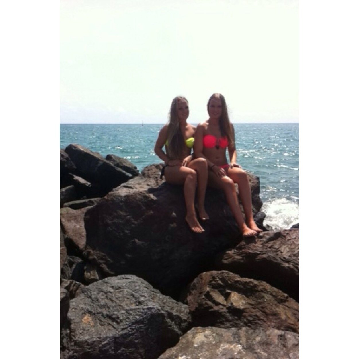 Best Friends forever by marilisaxkus | instagram kelseyx_