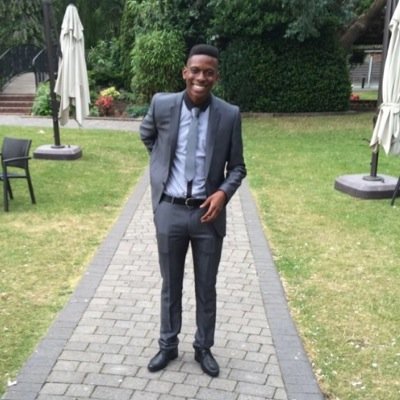 Im one of Simons friends this twitter was made to show all the support for him❤️

http://t.co/hZO91ZV9KW ❤️