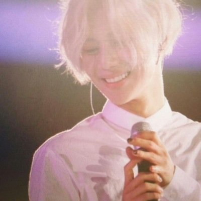 ＳＨＩＮｅｅ ✡ Ｌｅｅ Ｔａｅｍｉｎ ｂｏｔ