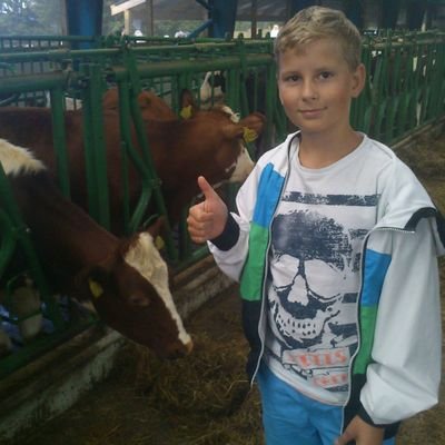 erikt242's profile picture. Scooter:apex