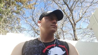 siempre con la frente en alto