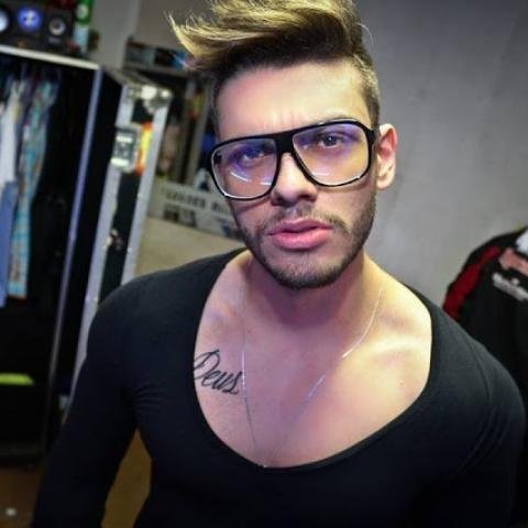 Douglas_Luccas's profile picture. 