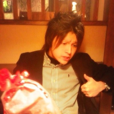 能ある鷹は爪を隠す/気軽にフォローして下さいV(^_^)V