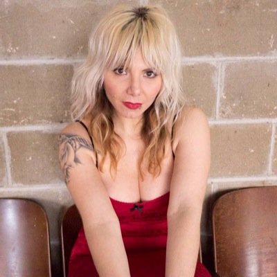 Rock, Prog Melodic Metal, Shakespeare and Voice Overs. Singer. Songwriter. Lead Vox for @AscendingDawn & @Lez_Zeppelin. Actor and Crazy Kitten ;-) RAM graduate