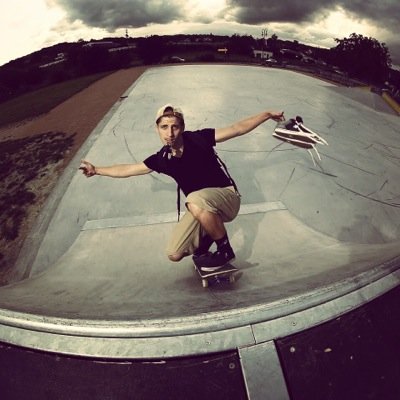 Kickflix63's profile picture. Skate, Rugby, prothesiste dentaire !