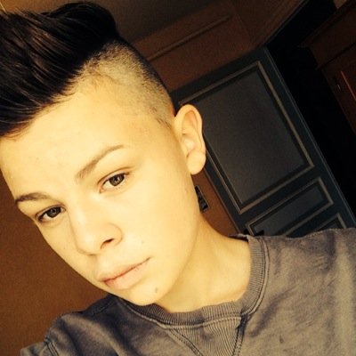 Valentin.hendschel ,  ! I am a little gaga monster †