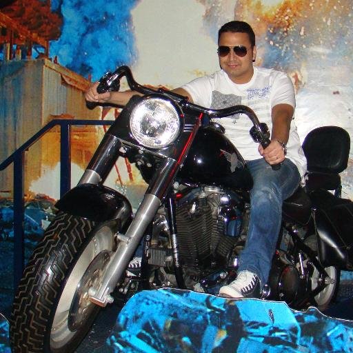 adsamir's profile picture. 