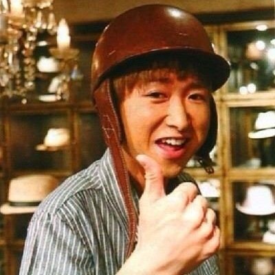 嵐しか愛せない
絶対にほかの人を好きになることは絶対にない!!!!嵐のFCにはやくはいりたいw
マネージャーやる！笑笑