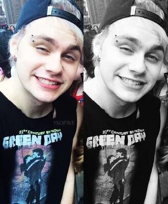 imvotingfor5sos's profile picture. this is a free follow but I need so many RTs pls, there is the link bellow