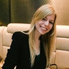 Преподаю английский язык по скайпу. Люблю путешествовать и заводить новых знакомых