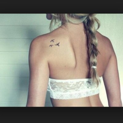 Maine. 18. Always faithful. But ready for some fun! @doctorbaarbie is my real life best friend! Stay classy. :*