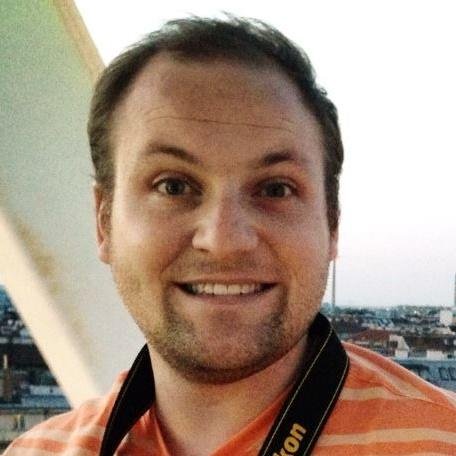 I write software. Working at @Genesys.