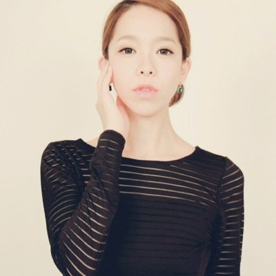 #大塚香奈 #フリーモデル #拡散希望 気になったらフォローしてやってください！ お仕事依頼もお気軽に✨ 171cm 47kg 今年5月からモデル活動始めました。今はモデル中心のお仕事をしてますが、最近番組収録もあり、ドラマや映画などにも挑戦したいと思っています。