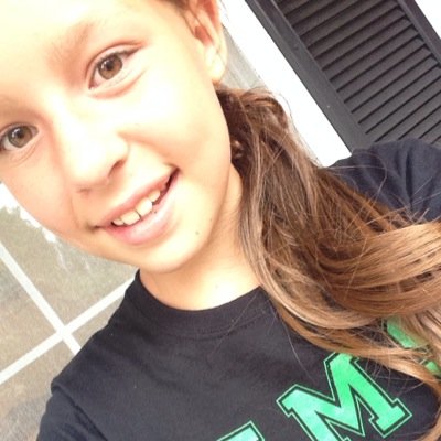 daddymagic123's profile picture. chillin at my house and im so board