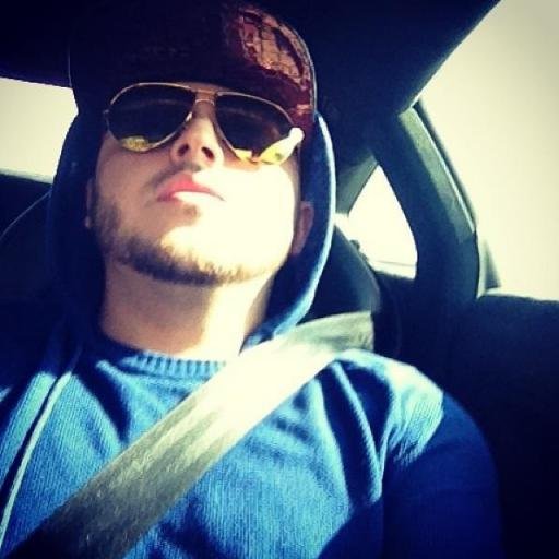 Escuchar a Gerardo Ortiz!