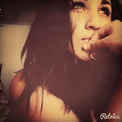 Joséphine, Lyon, 17ans, Follow moi.