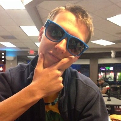 TheColtrain12's profile picture. kinda play football, idk it’s only my third day out here/////Snapchat: coltonlopp