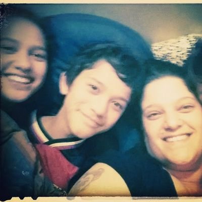 Mother of 4 awesome kids