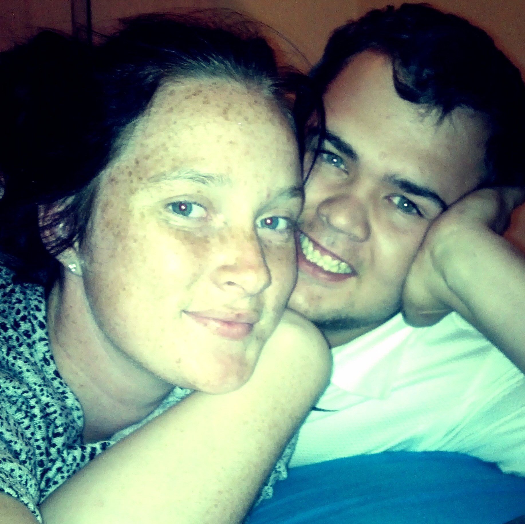 MissRushFrost's profile picture. Live_Love_Laugh
Enjoying Life As It Is(:
-