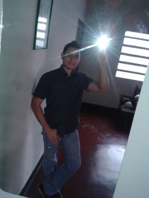 Estudiante de construcción civil..                            VENEZOLANO soñando con un País lleno d oportunidades para Todos!