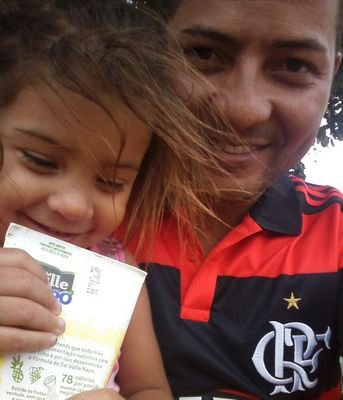 Cuiabano, sagitariano e tuiteiro!  Pai da Lelê Alanis!  Soldado da FlaTT nas horas vagas!     !