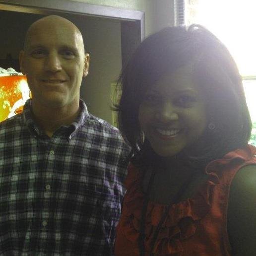 Ex-Football recruiting analyst for http://t.co/Wq3oPtvlM9 + http://t.co/VBTqi23pww.  Published by 5-or-so newspapers.  Done TV/Radio