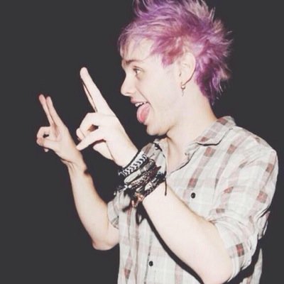 this looks like a new acc but it isnt