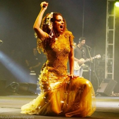 Sempre loucos pela @vanessadamata! Voz que faz unir a Capital Federal a todo Brasil. Salve FamiliadaMata ;)