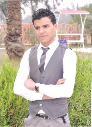 ‏‏عمري 22''عرااااااااقي الاصل''طالب جامعي''  دعني اقول لك وانت غائب عني هذا المساء في مكان لا اعرفه اشقت اليك بحد السماء