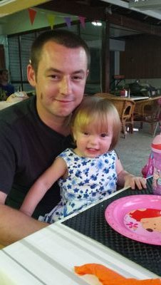 davesinton_NUFC's profile picture. Drinks cans and watches Big Bang