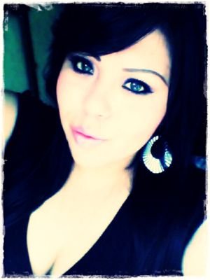 sarahsis24's profile picture. 