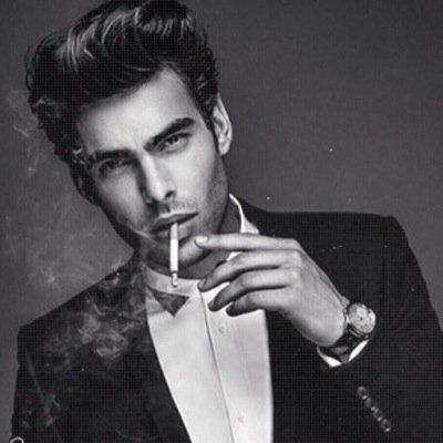 _charizmaxxx's profile picture. اللهم اجعلنا ممن اصطفيتهم لقربك، وانعمت عليهم بودك ومحبتك، وشوقتهم إلى لقائك، ورضيتهم بقضائك ..♡