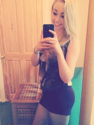 y0itsmems's profile picture. 19  - Positive vibes, love and all things nice! ✨