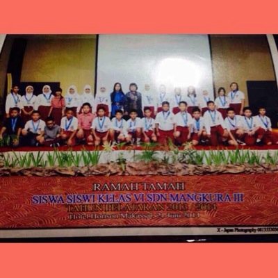 Threeners2014.kece&cantik semua,rata-rata anak organisasi sekolah,pintar&kreatif,kesayangannya buyuli♥