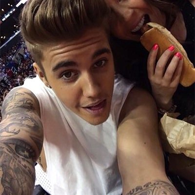 Let's help change the world, just another belieber fangirling over Justin Bieber❤️
