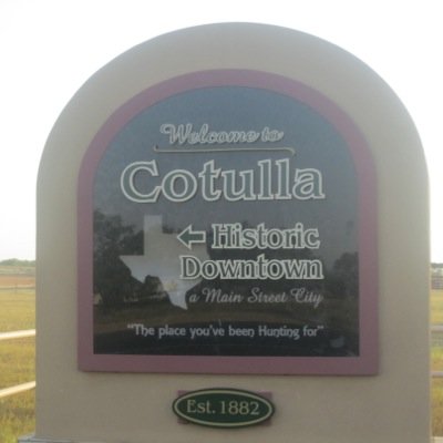 DM us your confessions about cotulla, anything anything and we will tweet it anon  ;)