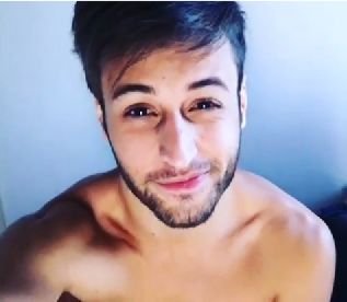 #NOME: FÃ. #FUNÇÃO: AMAR MESMO SEM FORÇAS. Fc Dedicado ao @NathanBarone feito dia 27/08/13