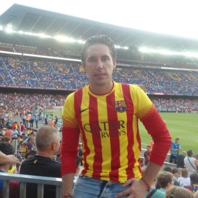 Amante del Poker y el Fútbol, Azulgrana y Diablo Rojo desde la cuna