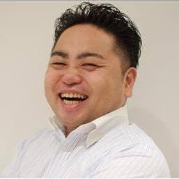株式会社サイバーエージェント 経営推進本部 全社推進部 部長 / 渋谷勤務 鎌倉在住 / 趣味 食べること /高校時代アメフト 大学時代バンド（ボーカル）