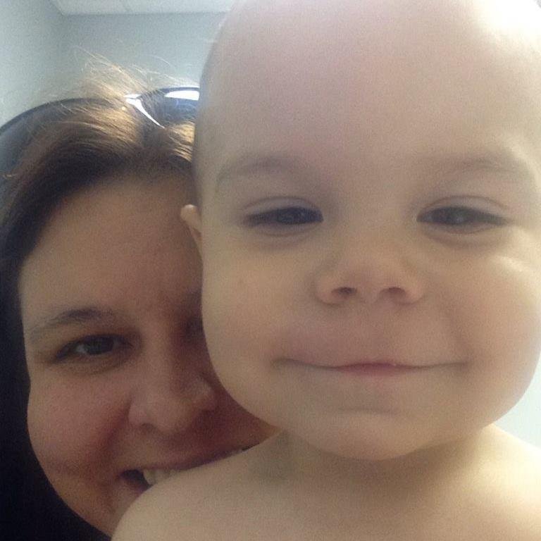 Tynatemom's profile picture. Celebrity gossip junkie