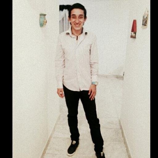 asistente administrativo// bartender profesional//ex alumno del colegio san jose//☺☹