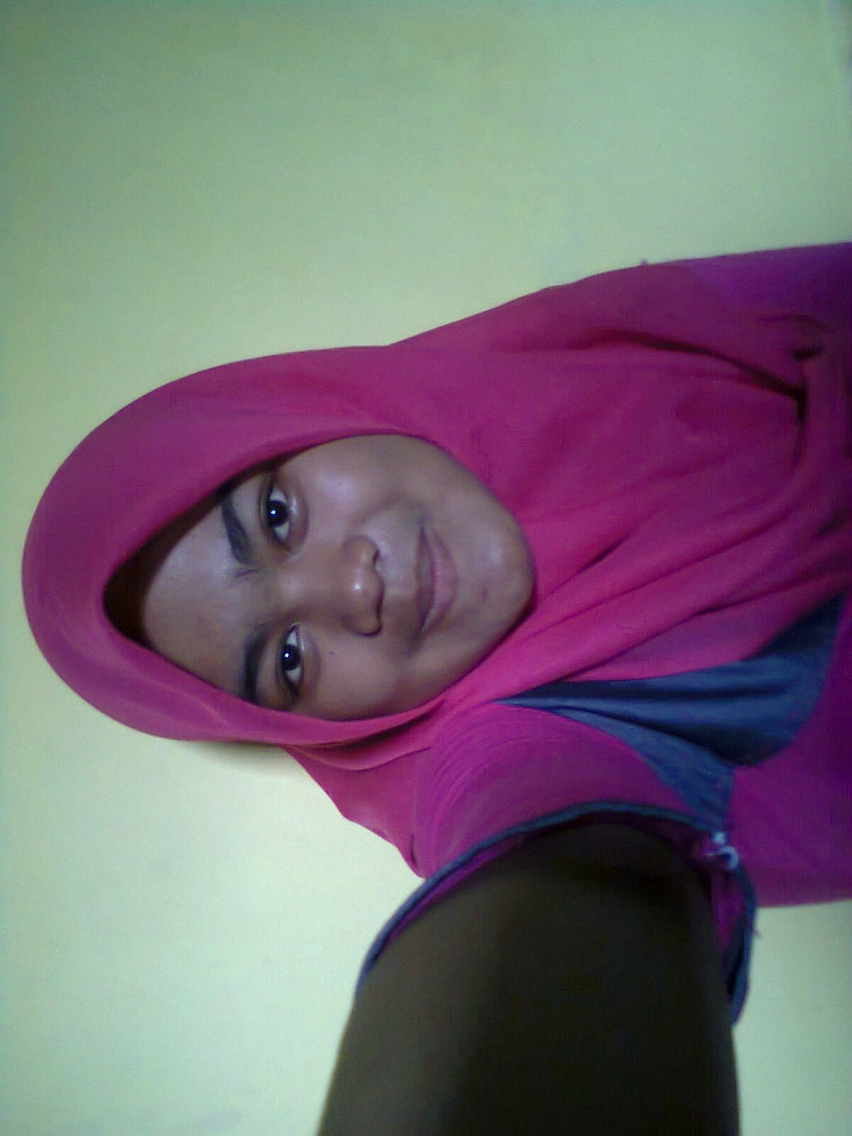 Sindy Aprisa Budiono
call me SISI or SIBU
I Love Justine bieber Harris J Zayn Malik Harry Styles Louis Tomlison Charlie Puth